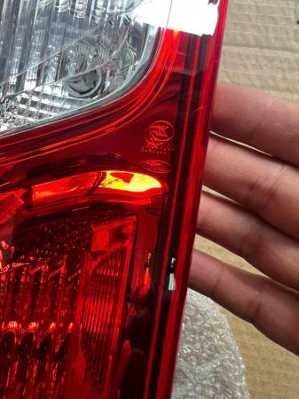 ĐÈN HẬU FORD TRANSIT 2012 2013 2014 2015 2016 2017 2018 2019 2020 2021 CHÍNH HÃNG