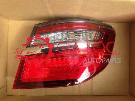 ĐÈN HẬU MIẾNG NGOÀI PHẢI TOYOTA CAMRY 2015-  Gia Lộc Autoparts