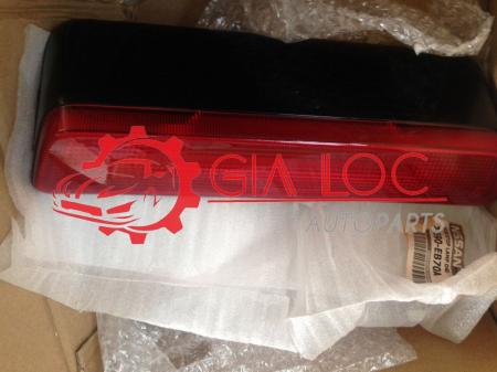 ĐÈN PHANH SAU/ĐÈN STOP TRÊN CAO NISSAN NAVARA- Gia Lộc Autoparts