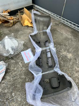 CẢN TRƯỚC FORD ESCAPE CHÍNH HÃNG SẴN HÀNG