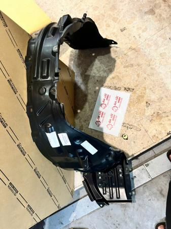 CHẮN BÙN LÒNG DÈ TRƯỚC PHẢI TOYOTA COROLA CROOSS XỊN CHÍNH HIỆU GIÁ RẺ