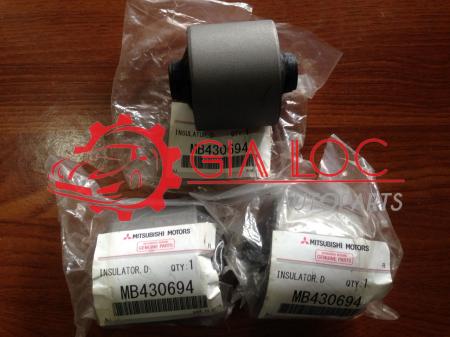 CAO SU TREO CẦU TRƯỚC MITSUBISHI PAJERO V45- Gia Lộc Autoparts