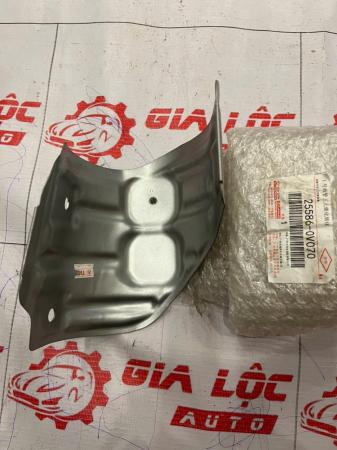 TẤM CHE TẢN NHIỆT BÔ TOYOTA CAMRY 255860V070 