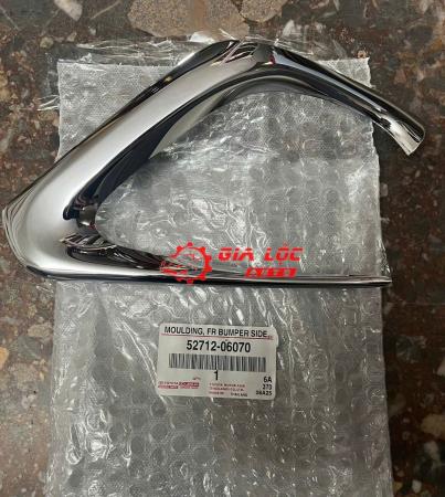 NẸP MẠ ĐÈN GẦM TOYOTA CAMRY 2016 5271206070