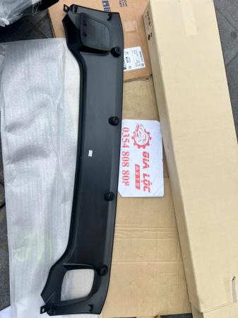 CHẮN BÙN GẦM GIỮA TRƯỚC NISSAN NAVARA CHÍNH HÃNG